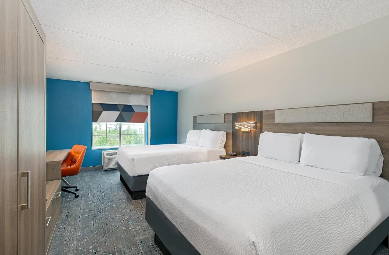Holiday Inn Express & Suites Columbus At Northlake By Ihg Exteriér fotografie