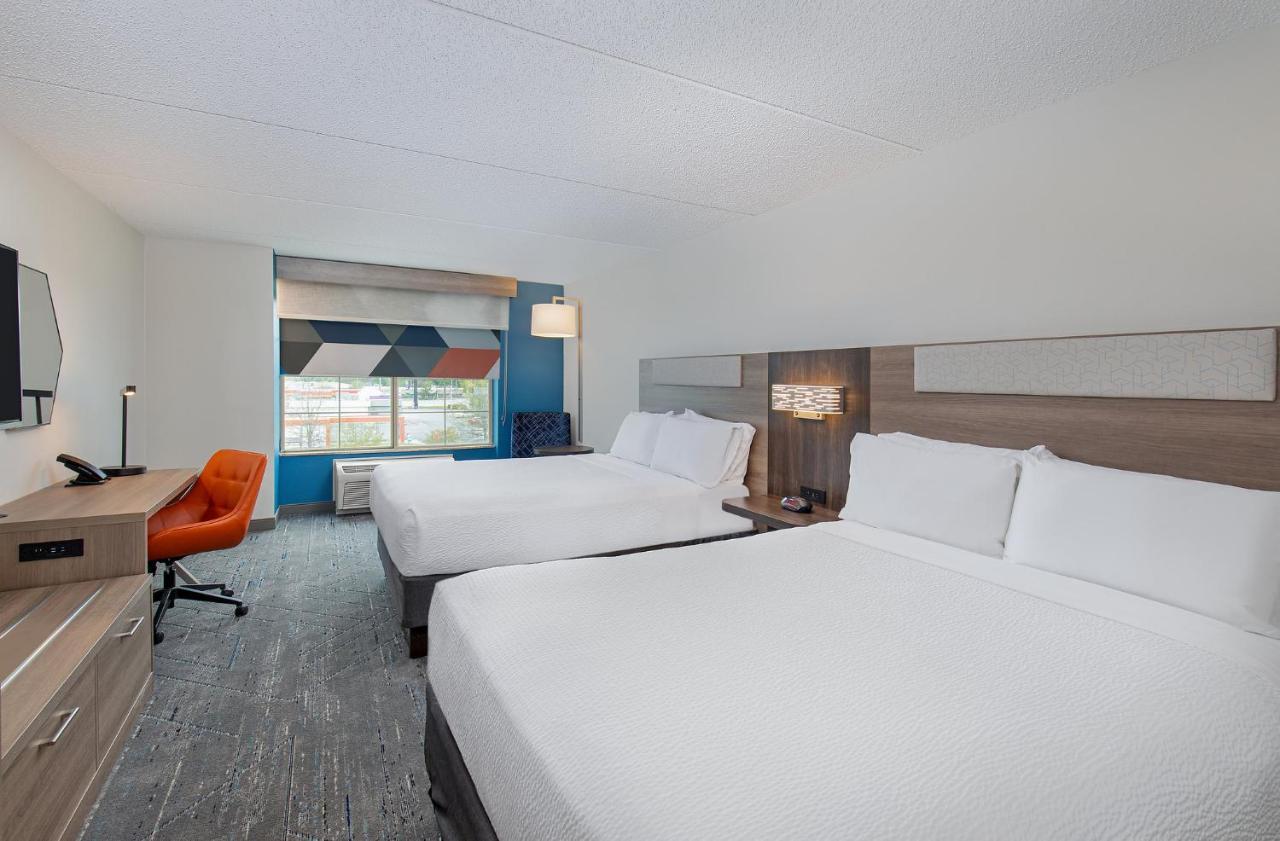 Holiday Inn Express & Suites Columbus At Northlake By Ihg Exteriér fotografie