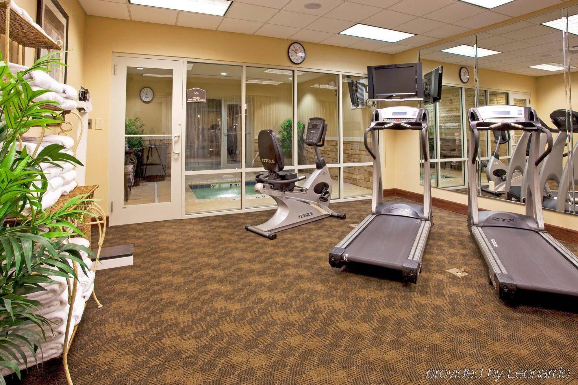 Holiday Inn Express & Suites Columbus At Northlake By Ihg Exteriér fotografie