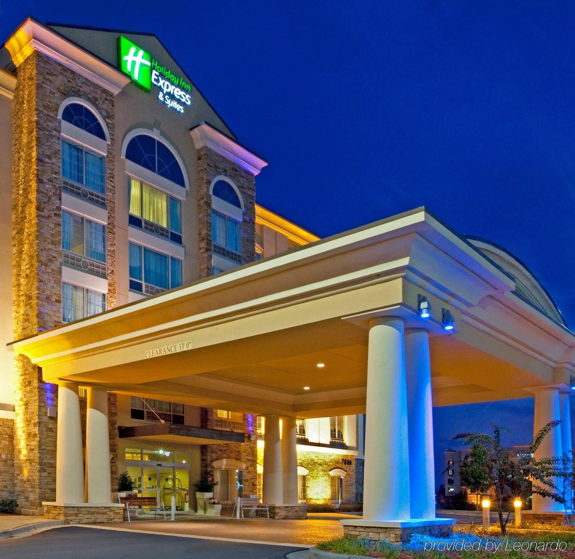 Holiday Inn Express & Suites Columbus At Northlake By Ihg Exteriér fotografie